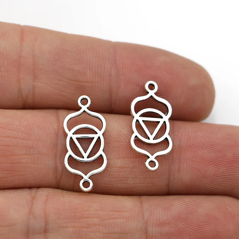 

40pcs Antique Silver Plated Triangle Flower Charm Connectors for Jewelry Making Bracelet Accessories DIY Findings
