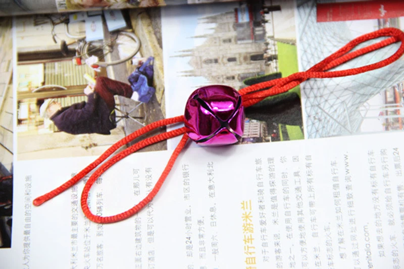 Бирка для домашних питомцев Рождественский ошейник с колокольчиком