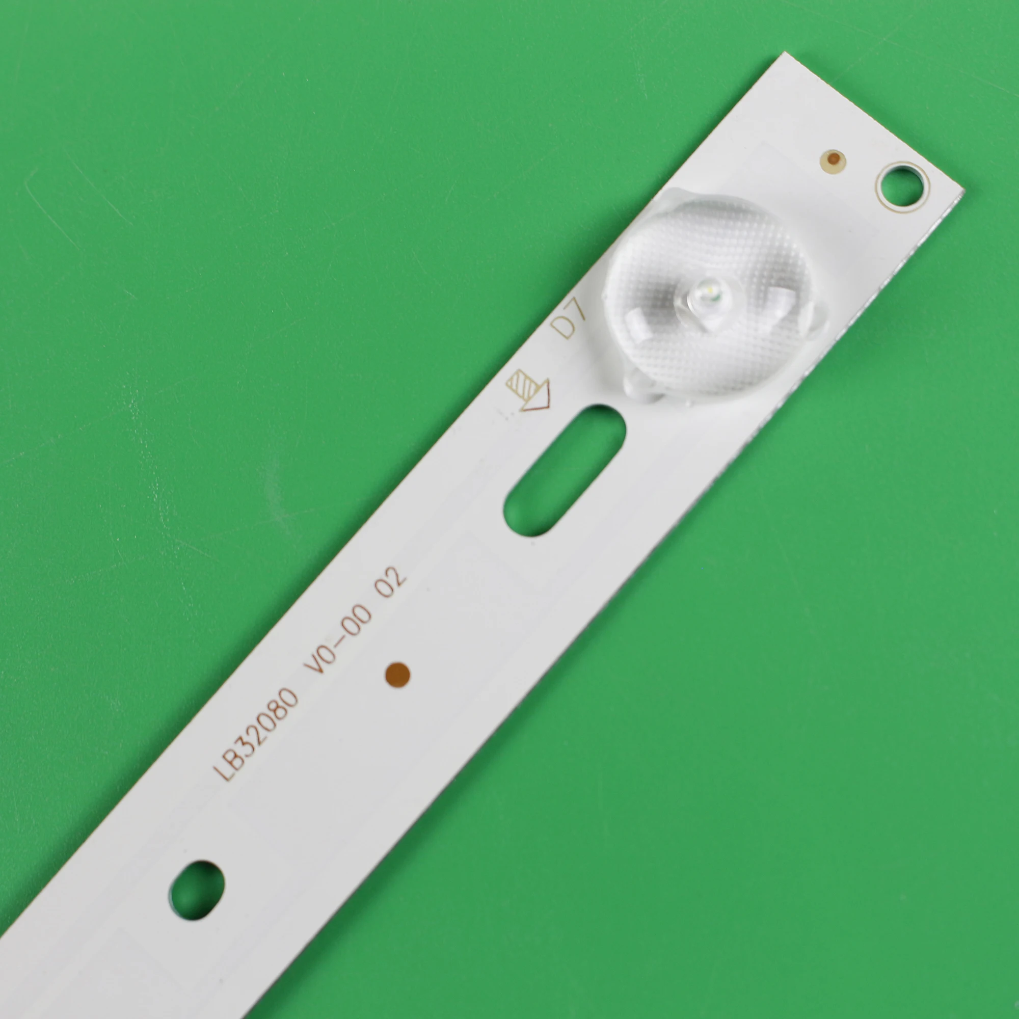 Новый комплект 3 шт. 7 светодиодный (3 В) 620 мм светильник с подсветкой лента для