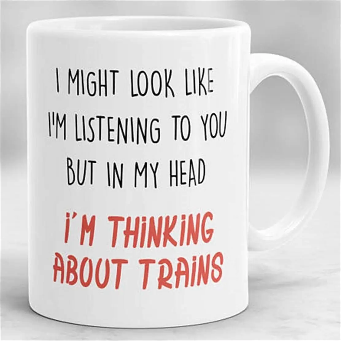 В моей голове я играю на пианино/в тренажерном зале/поездах кружка забавная