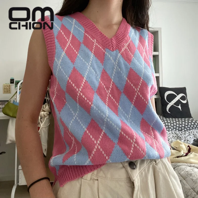 

OMCHION Sweater Vest Women Preppy Style Plaid Knitted Sweater V-Neck Oversize Sleeveless Korean Style Harajuku Sweater BN33