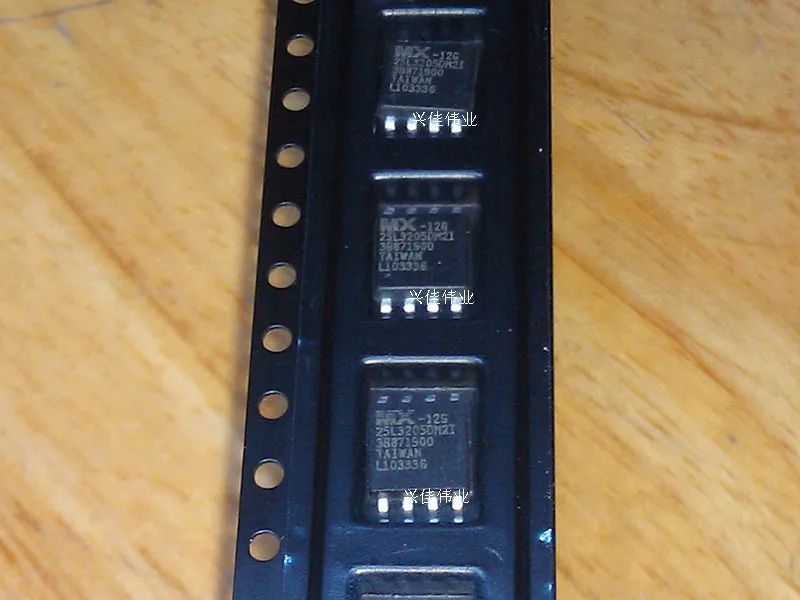 

MX25L3205DM2I-12G 25L3205D SOP8
