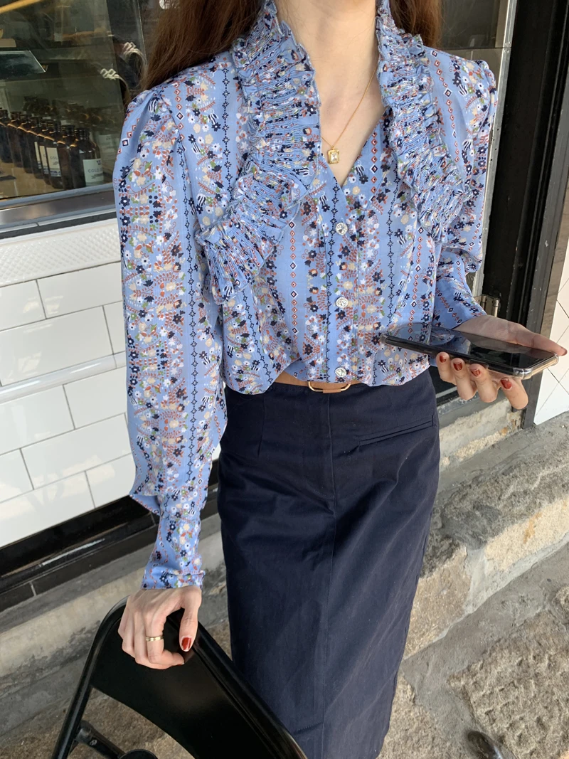 

Korean Chic Cute Youth-Looking Floral Chiffon Shirt Women's Design Sense Niche New Style Retro Hong Kong Style Long Sleeve Top