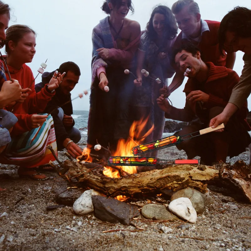 

4pcs Outdoor Barbecue Utensils Camping Picnic Grill Baskets Portable BBQ Nonstick Barbecue Grill Tools Sausage Meat Grill Mesh