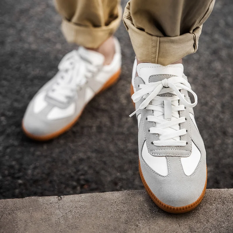 

Fashion Men Breathable White Shoes Cool Street Young Man Footwear Male Lace-Up Lightweight Sneakers Genuine Leather Walking Shoe