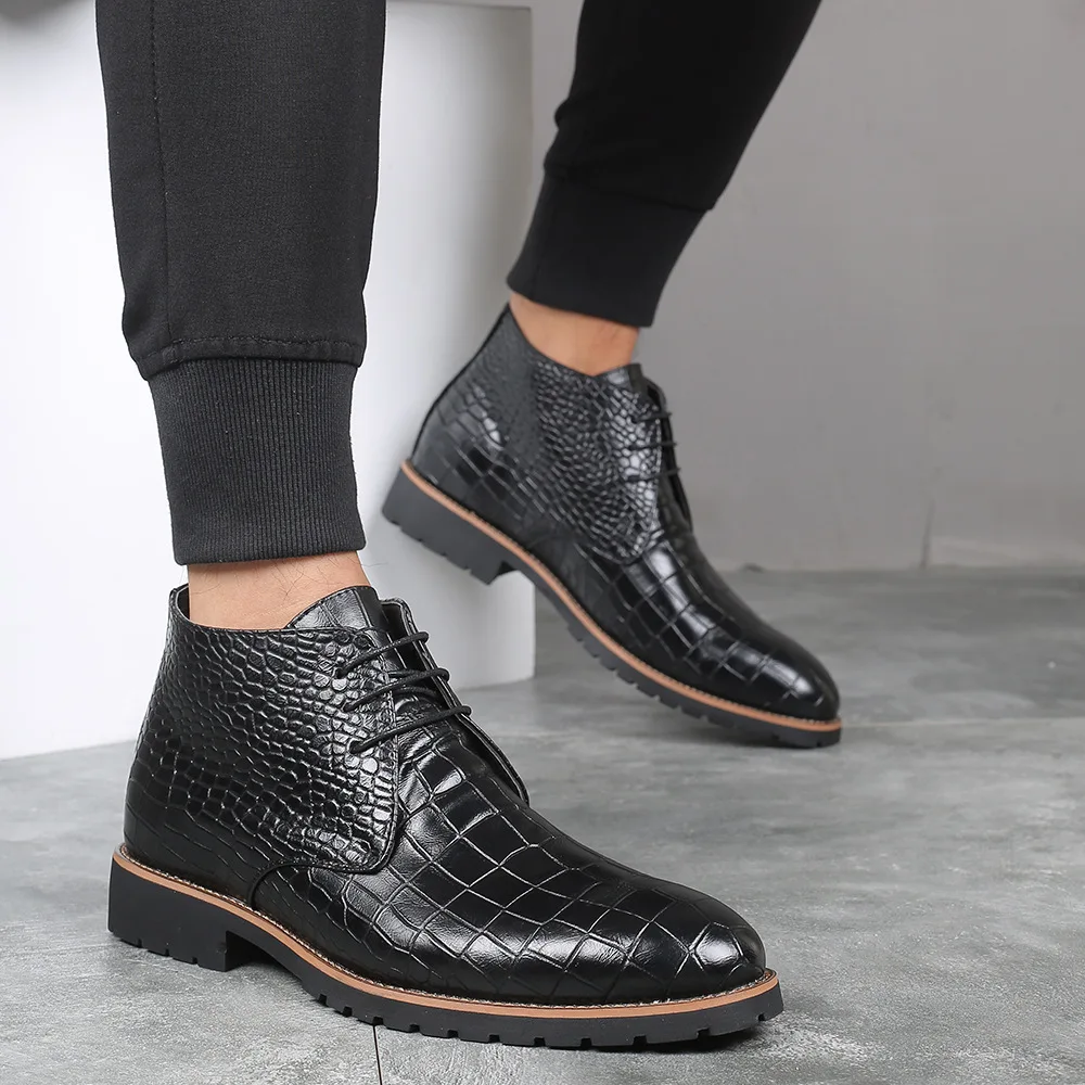 

Men's Women's Pointed-Toe Casual Men's Leather Boot Lace up Front Breathable Semi-high Heeled Large Size Martin Boots MEN'S SHOE