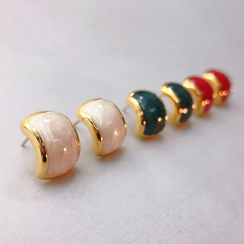 

New fashion enamel-glazed stud earrings sparkle gold semicircle earrings, delicate and elegant women's bar and party jewelry