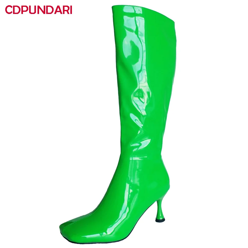 Новые женские лакированные кожаные сапоги до колена с квадратным носком на