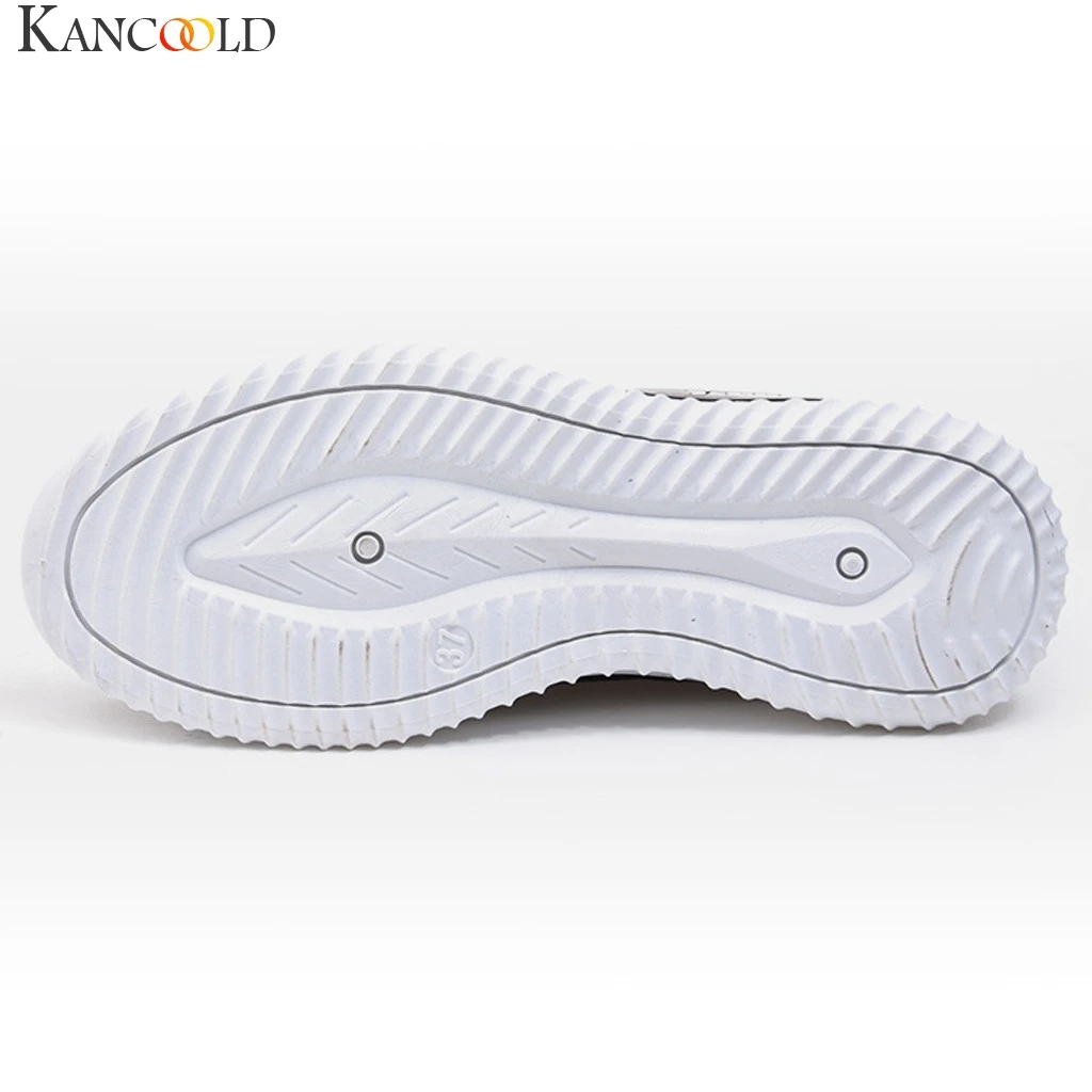 Женские кроссовки легкие дышащие на шнуровке Нескользящие спортивные с вышивкой