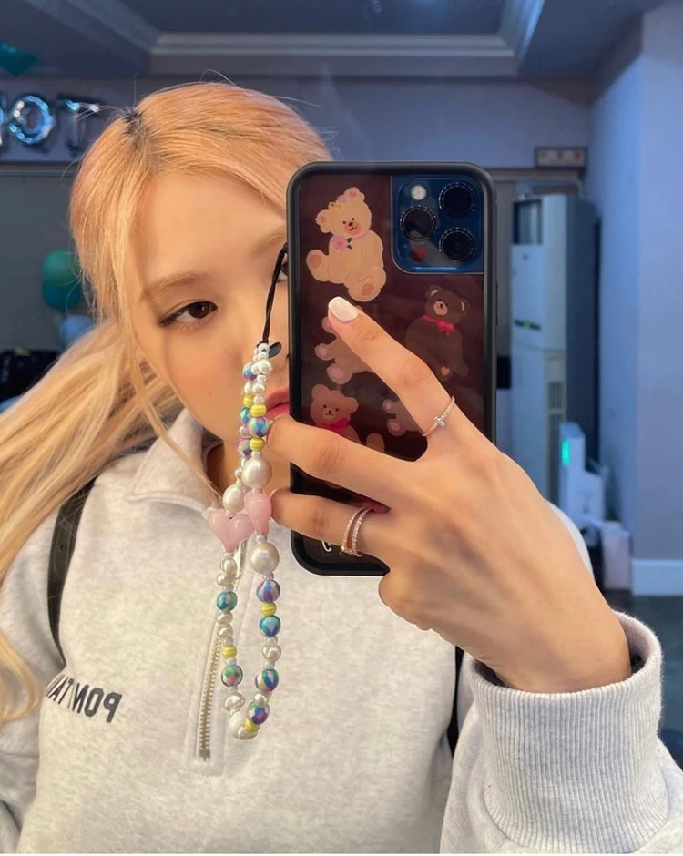 Shinus Pearl Phone Charm Pink Heart Chains Imitation pearl cellphone chain Anti-lost Telephone Charm for Women Girl Ladies Gift