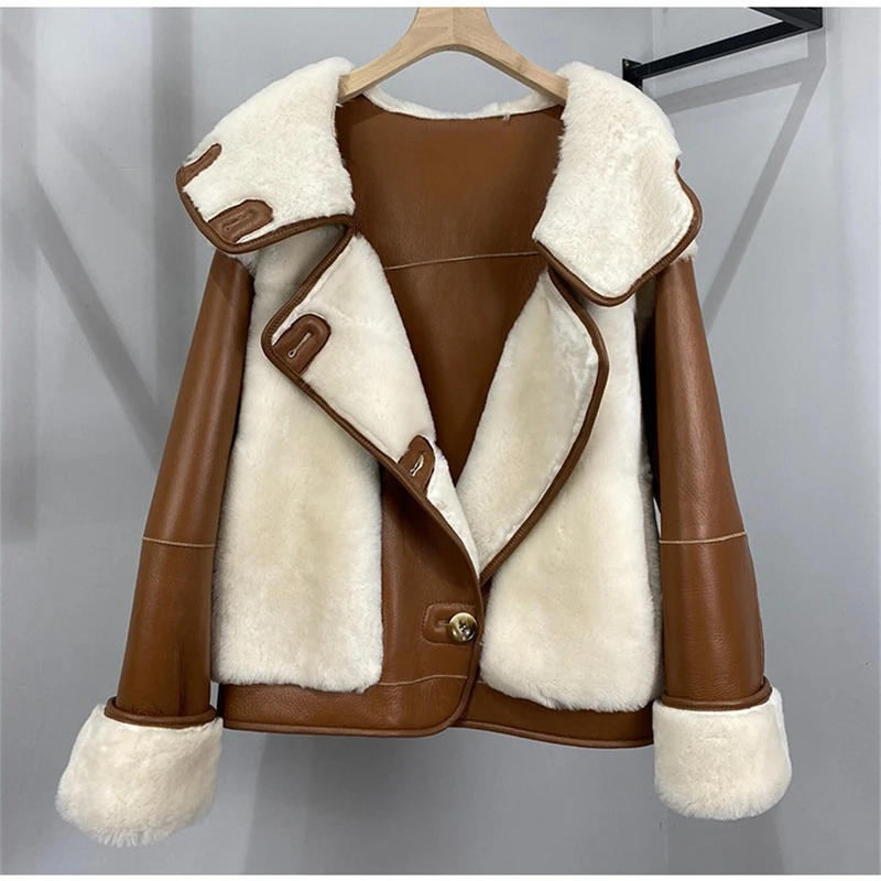 

Women Winter Outwear Genuine Sheepskin LeatherCoats Whole skin Natural Luxury Merino sheepskin Jacket 2020 New