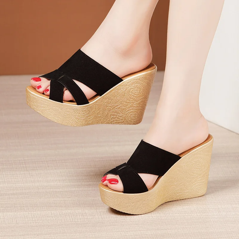 

Flock Shoes Big Size Slippers Heels Slides Slipers Women Peep Toe Platform On A Wedge High 2021 Flat Rubber Rome Fabric PU