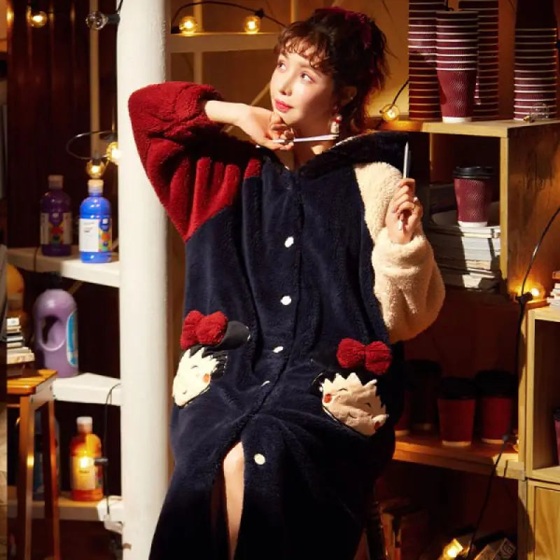 

Fashion Women's Pajamas, Women's Thick and Velvet Ladies Long Style, Home Wear Nightdress