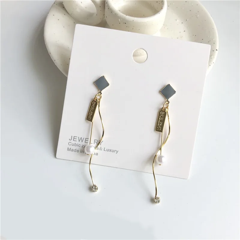 

Joker, Senior Pearl Earrings Earrings Small Elegant Squares Girl Ear Clip Women Push-back Zinc Alloy Metal Yangliujia