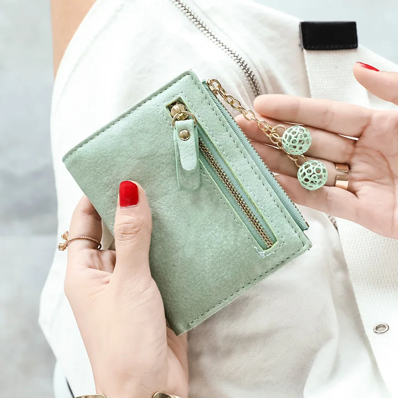 Кожаный кошелек для женщин короткий маленький складной в Корейском стиле