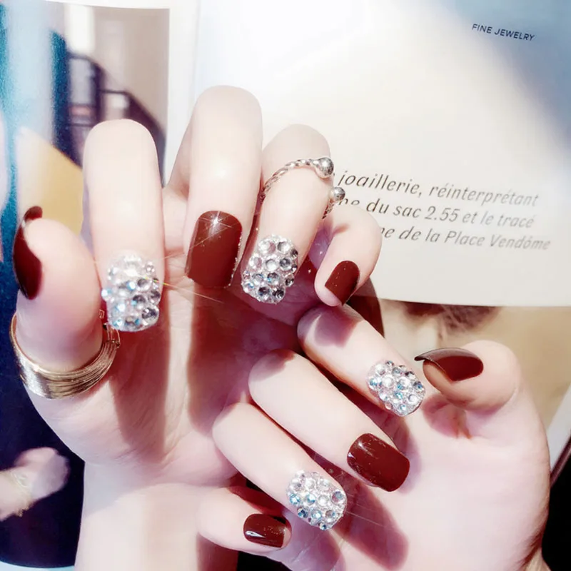 24 шт./корт. С 2 г клеем очаровательные красные блестящие накладные ногти