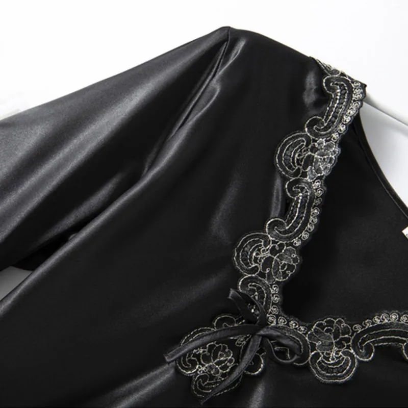 Thin Section Seven-point Sleeve Silk Ladies Set Embroidery Lace Two Sets Of Home Service for Women Spring And Autumn