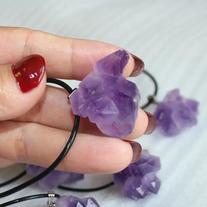 Оригинальная подвеска-ожерелье из минерального камня | Украшения и аксессуары