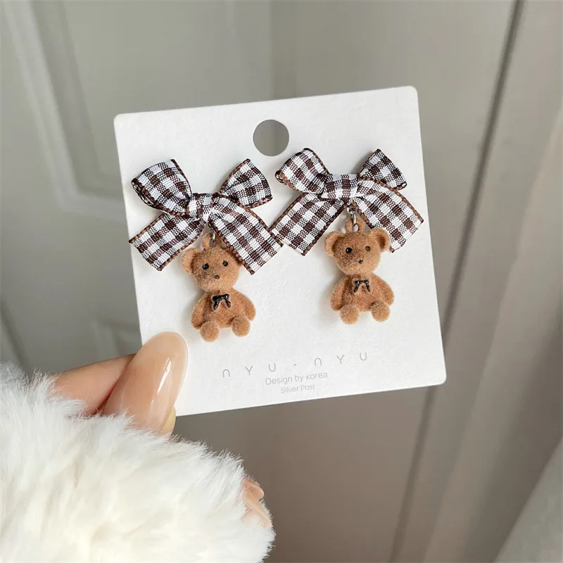 

Japanese Brown Bear Bow Clip on Earrings for Women Girls No Pierced Ears Korean Cute Bowknot Bear Clip Earrings Without Piercing