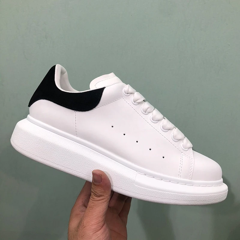 Маленькие белые туфли женская обувь на толстой подошве Новинка 2019 года Осенняя