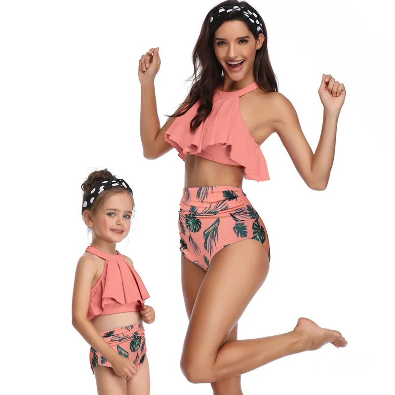 Милая одежда для мамы и дочки Купальники Mommy and Me купальник подходящая друг к