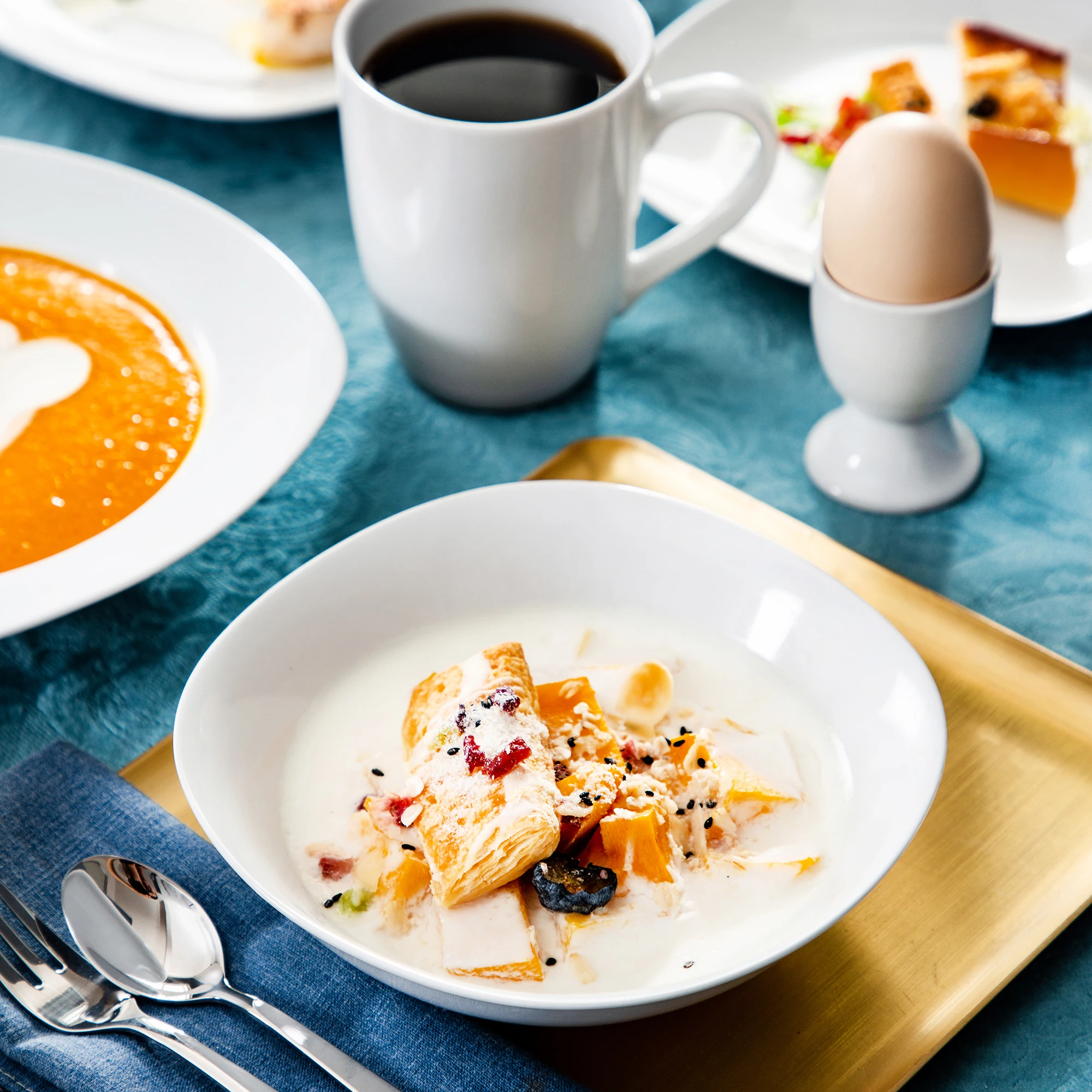 Bestellen MALACASA Elisa 40-Stück Porzellan Geschirr Set Mit Teller Suppe Schüssel Dessert Teller Tassen Ei Ständer Tasse Service Für 8
