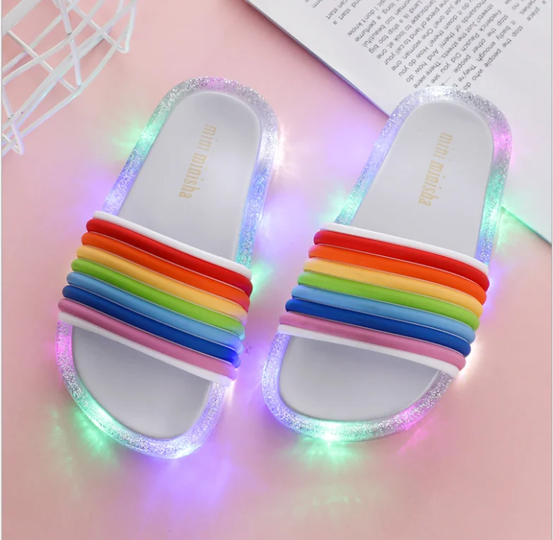

2021 Footwear Luminous Jelly Summer Children's LED Slipper Girls Slippers PVC Non-slip Beach Sandals Kids Rainbow Silvery