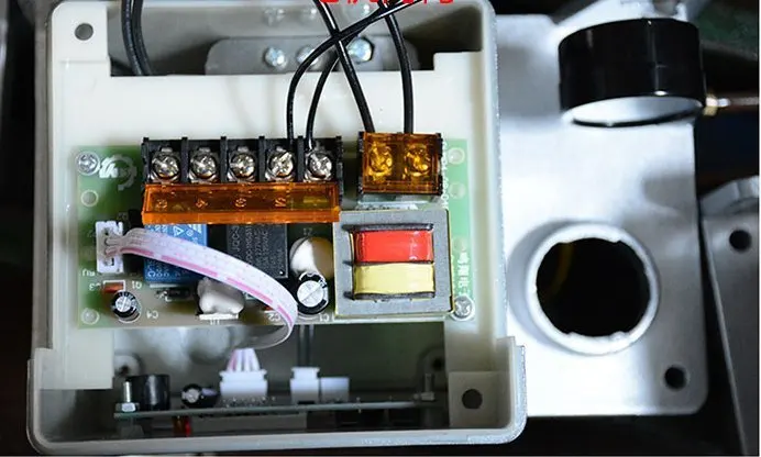 Полностью автоматический CNC специализированный очиститель масла смазочного масла насос 1.5L цифровой электронный таймер Шестерни насосы для ЧПУ NEWCARVE