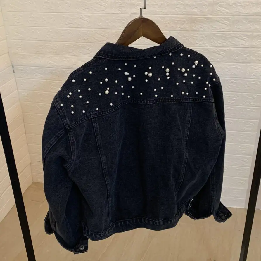 Куртка женская короткая бомбер из денима модная однобортная с бисером большие