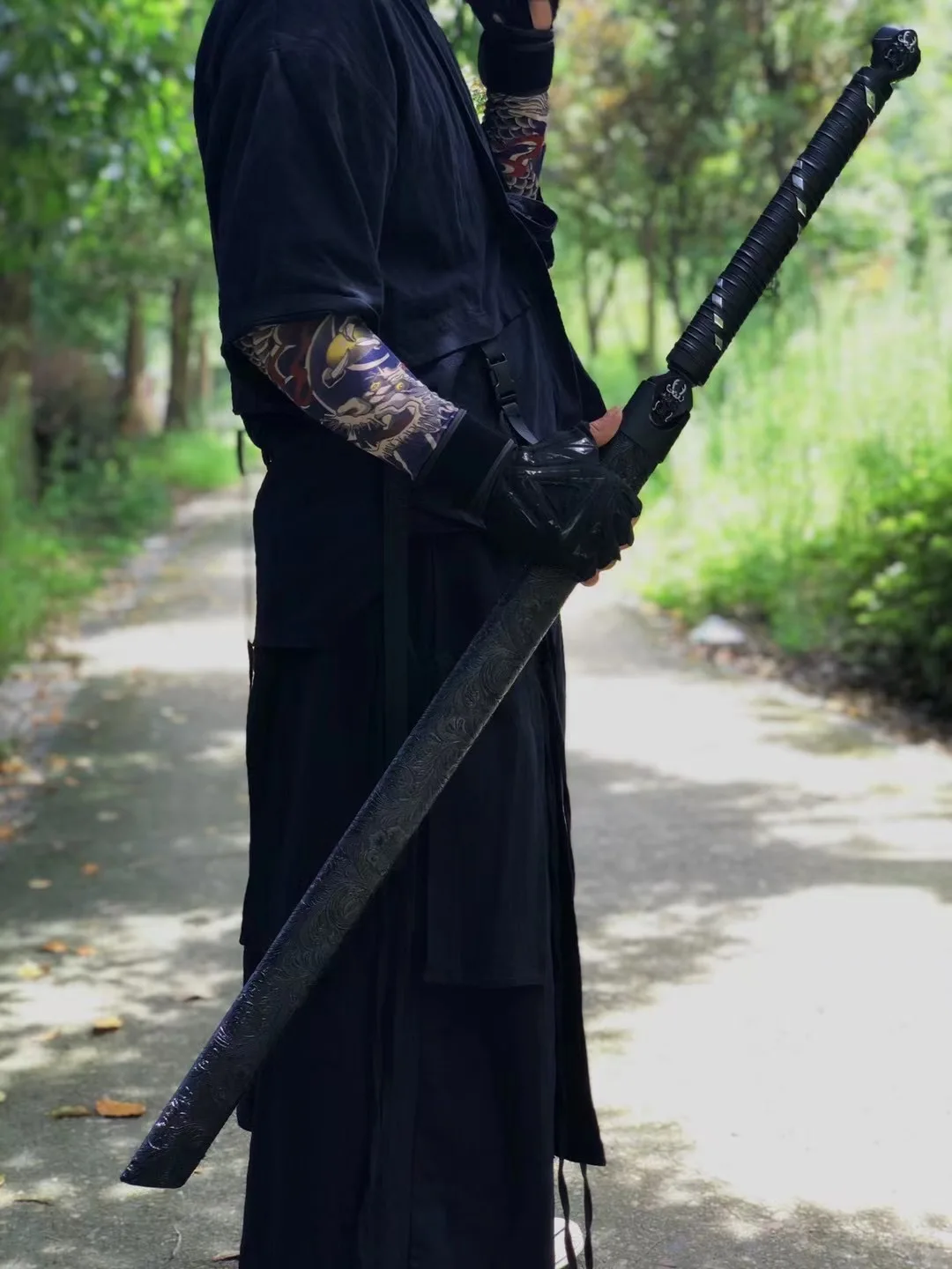 

Black Dragon Head Katana Broadsword Battle Ready Full Tang Samurai Swords Real Knives and Swords Weapon Ornaments Craft