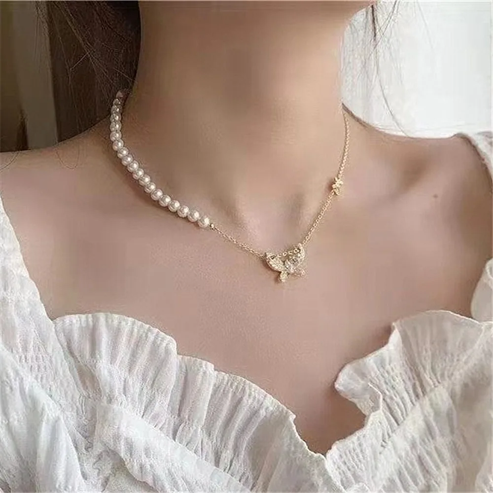 

Zircon butterfly pearl clavicle chain niche necklace female ins style temperament new accessory lady necklace