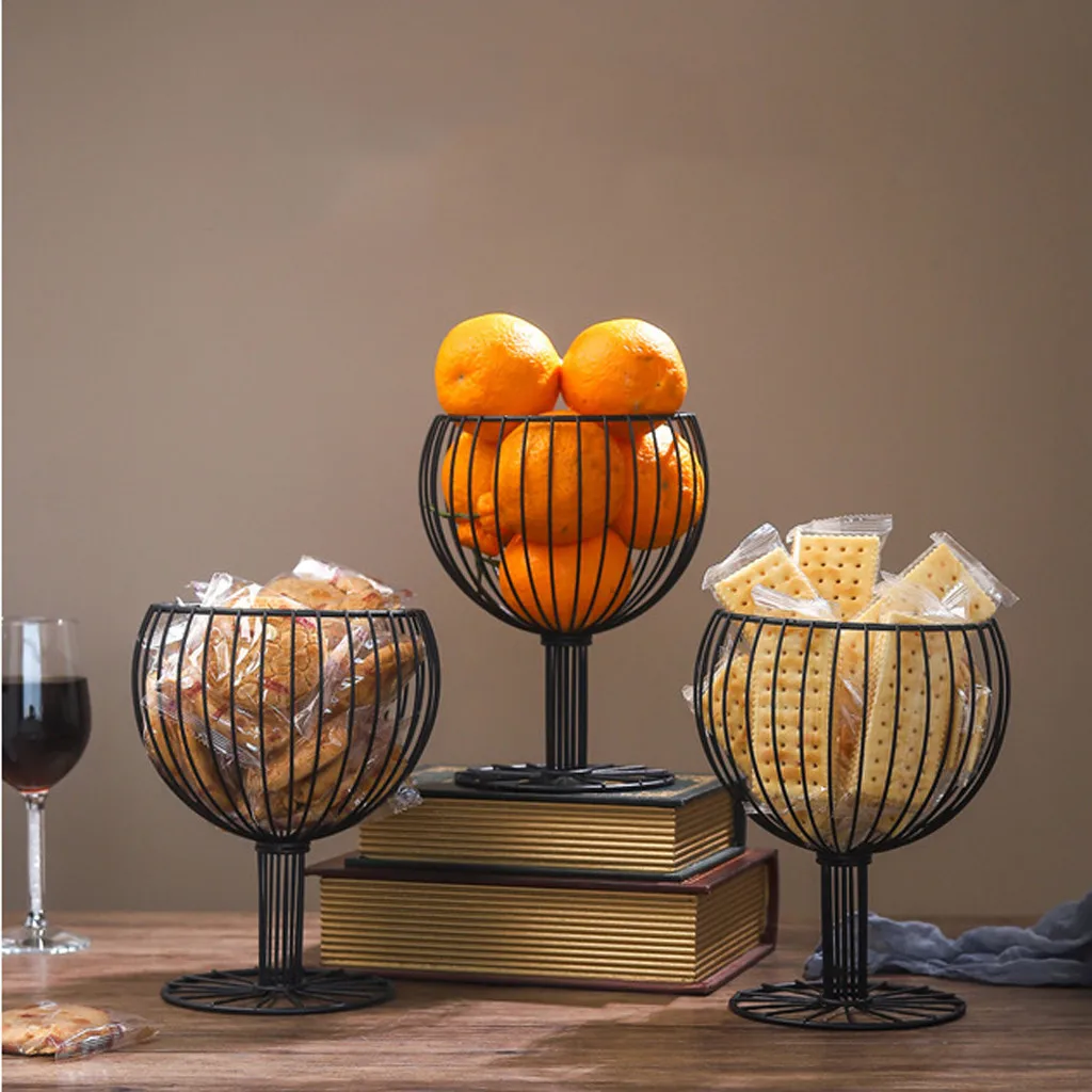

Creative Wine Glass Wrought Iron Snack Storage Basket Snack Tray Dessert Fruit Basket for Home Table Decor Party Fruit Tray