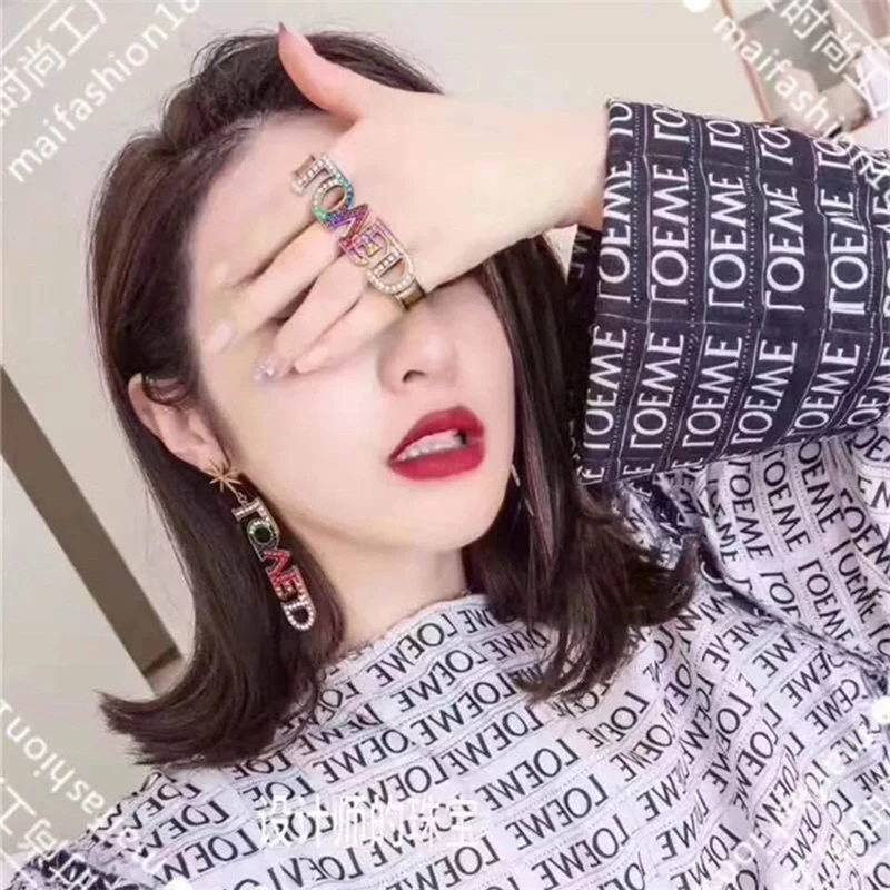 Женские серьги подвески с надписью Love|Серьги-подвески| |