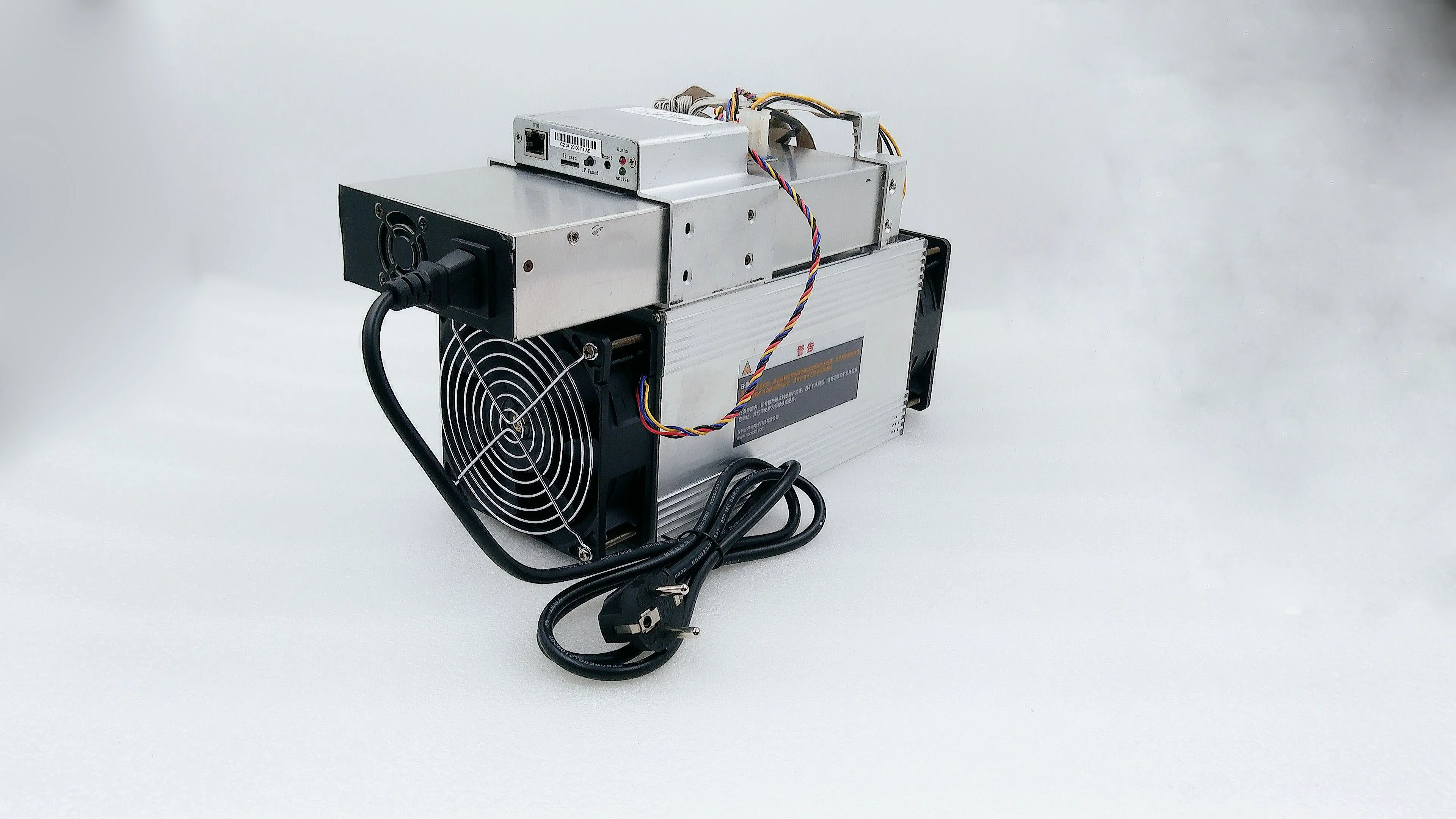 Б/у Asic BTC МПБ Шахтер WhatsMiner M1 11,5 T-12,5 T экономические чем Antminer S9 S11 S15 T15 T9 Z9 B7 WhatsMiner M3 M3X M10