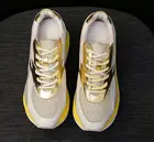 Женские кроссовки со скрытыми каблуками, на платформе, повседневные, со шнуровкой, на толстой подошве, для прогулок, женские нескользящие, желтые, 2021