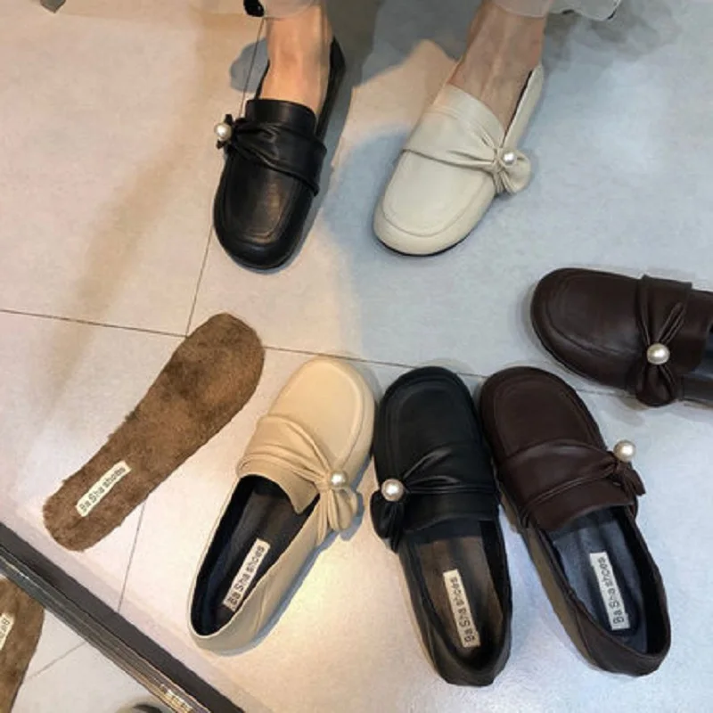 

Spring And Summer New Fashion All-Match Large Size Loafers Round Toe Shallow Mouth Ladies Small Leather Shoes