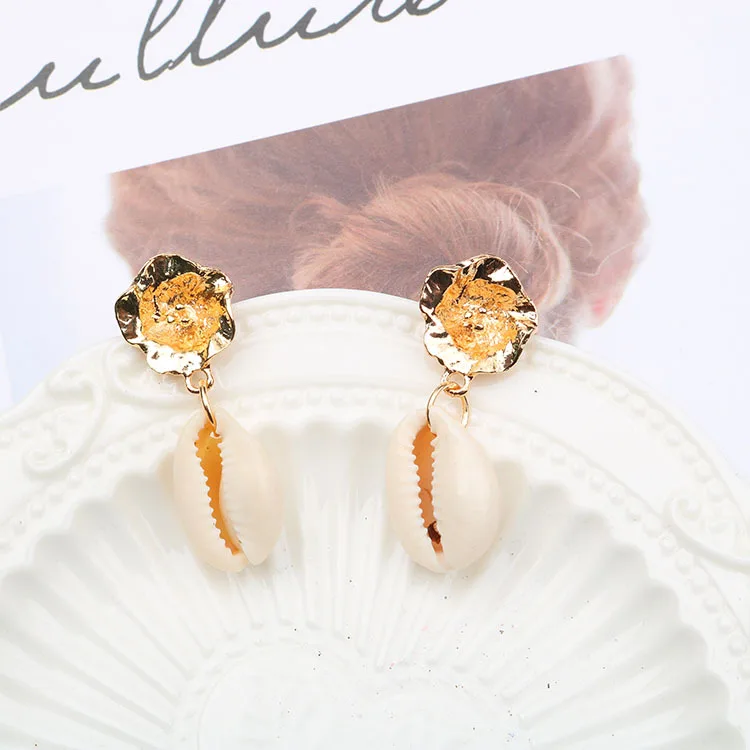 2019 Explosion Models Europe And The United States Big Fashion Travel Street Shoot Earrings Simple Wild Natural Shell |