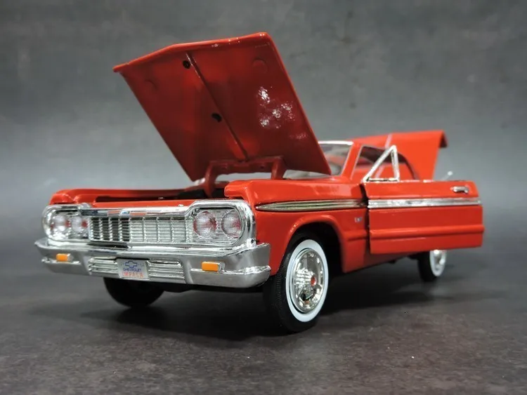 Новинка 1/24, специальный литой металл IMPALA SS, винтажный автомобильный настольный дисплей, коллекция моделей игрушек для детей