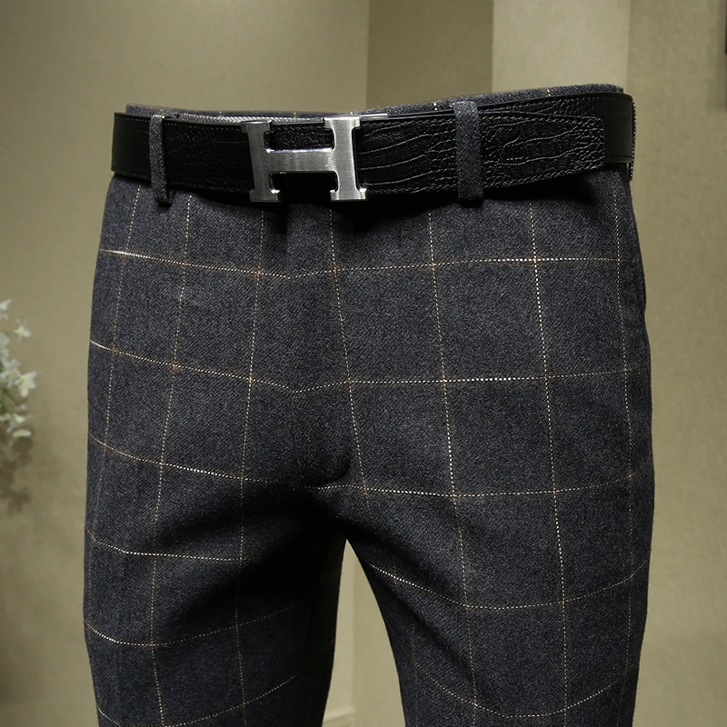 Брюки мужские из 60% шерсти серые в клетку повседневные зауженные для офиса на