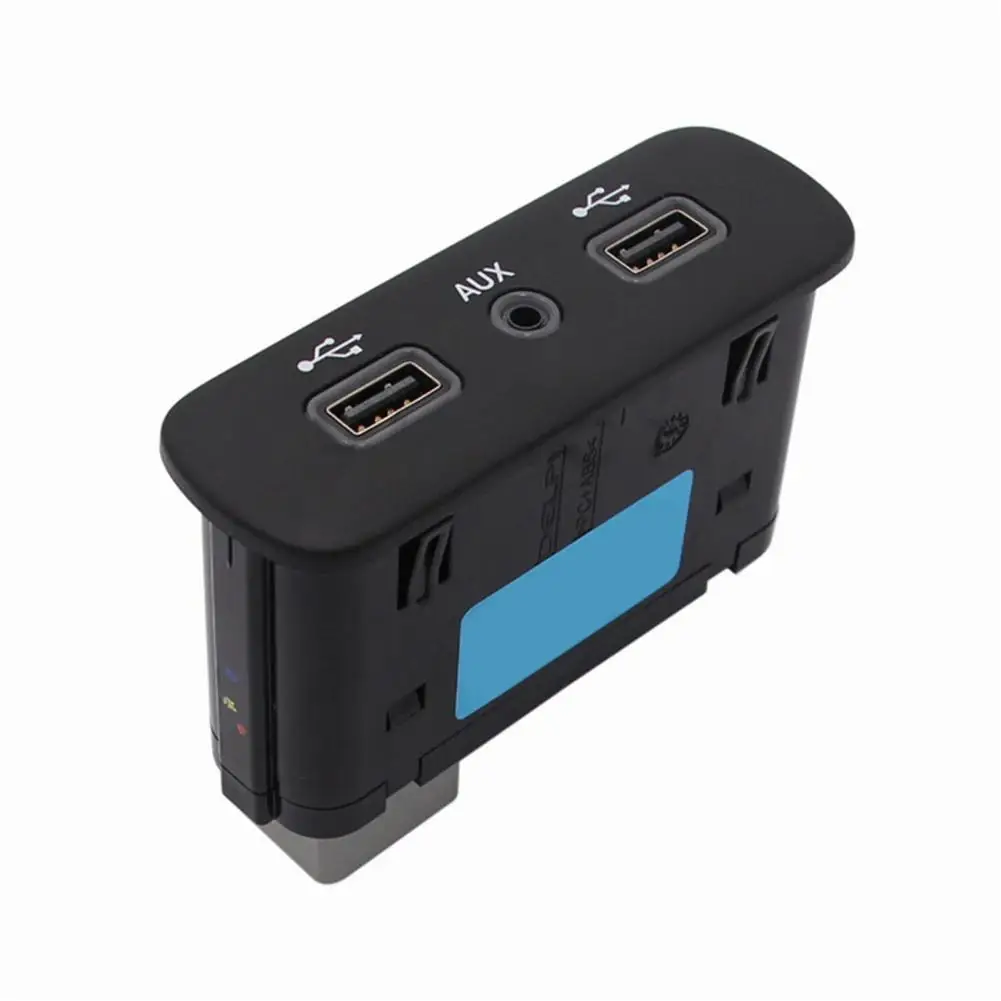 

USB Car Charger Metal Shell Dust-proof ABS 68294075AA Heat Dissipation USB AUX Hub for Chrysler 300C Dodge Challenger Warhorse