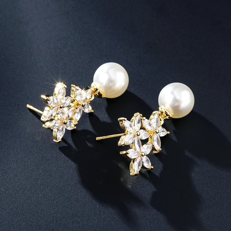 

Luxury Round White Cubic Zirconia Crystal Bridal Earrings for Women Fashion Imitation Pearl Leaf Wedding Party Jewelry CEP2157