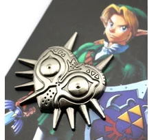 Легенда о брошь Зельда мажора маска на булавке игра JewelryMask Kolye металлические шпильки для бейджей Аниме Косплей Аксессуары Подарочная бутафория - Цвет: Серебристый
