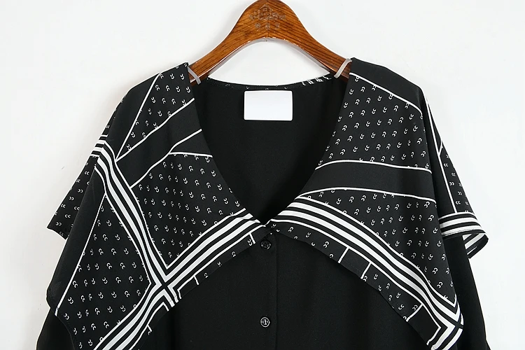 

SuperAen Korean Plus Size Women's Printed Navy Turn-down Collar Chiffon Shirts Women 2021 Summer New Korean Short Sleeve Tops