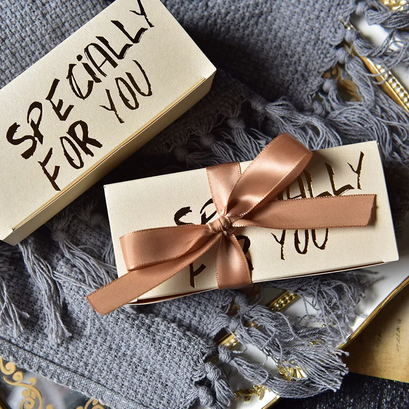 

20/30/50pcs Chocolate Box Paperboard Chic Ribbon Bow Decoration Specially For You Gold Stamping Printed Gift Boxes Wedding