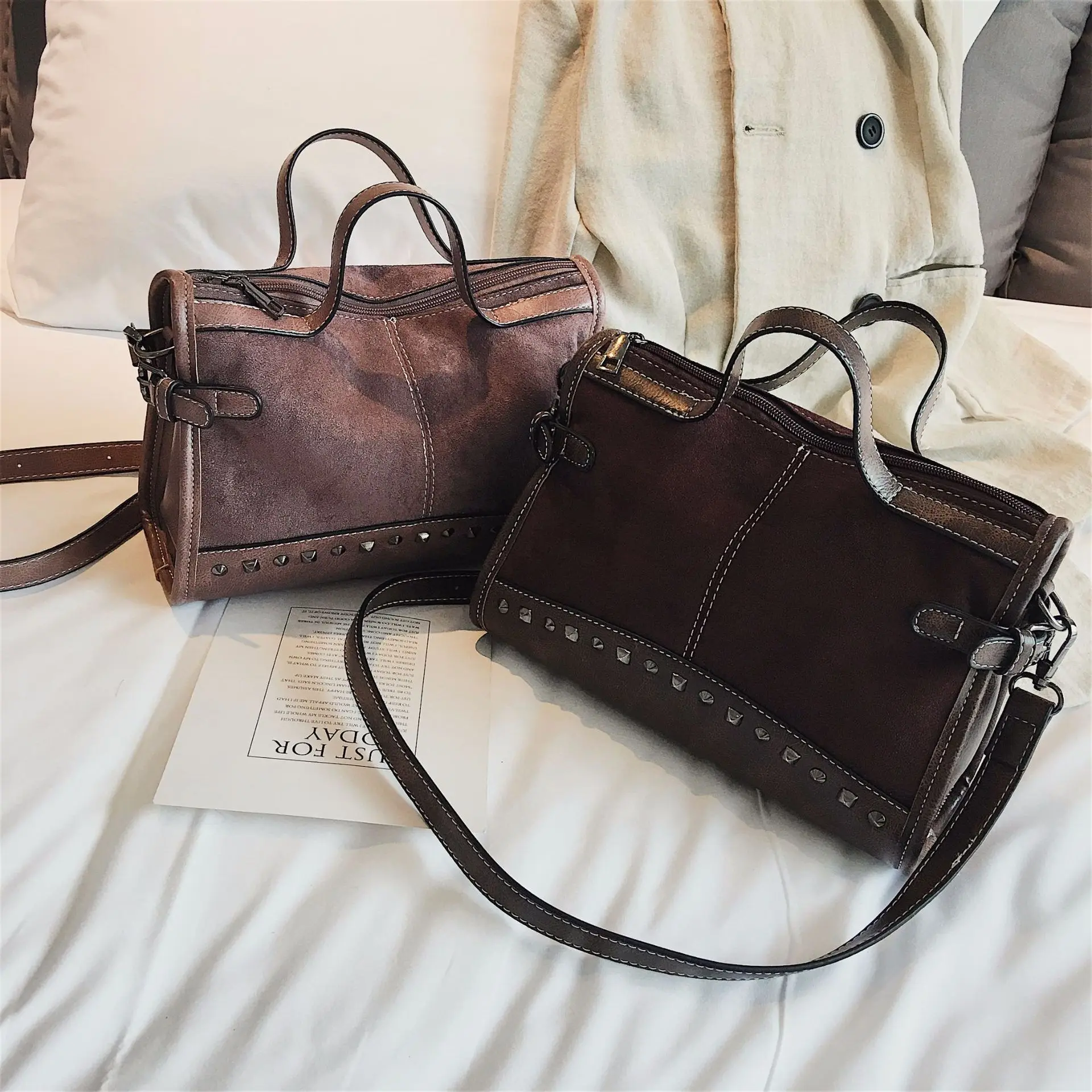 

Bags 2020 New Ladies Shoulder Bag PU Leather Large Capacity Leopard Pattern Portable Boston Bag Frosted Shoulder Messenger Bag