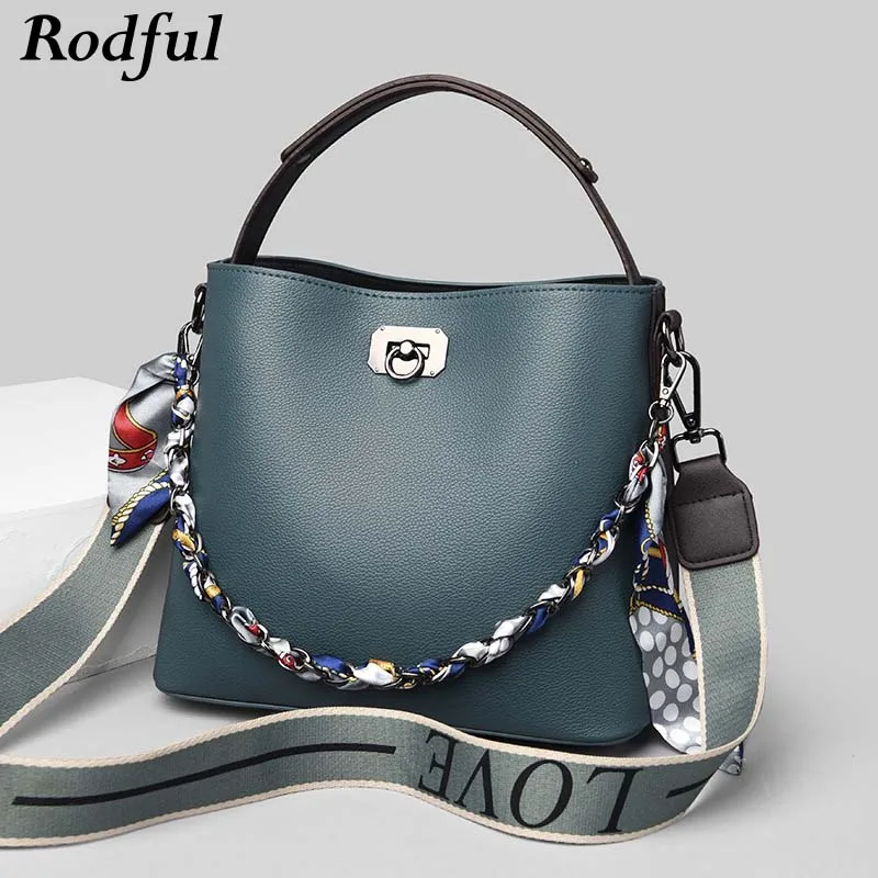 Черная красная сумка мессенджер через плечо женская мешок из искусственной кожи