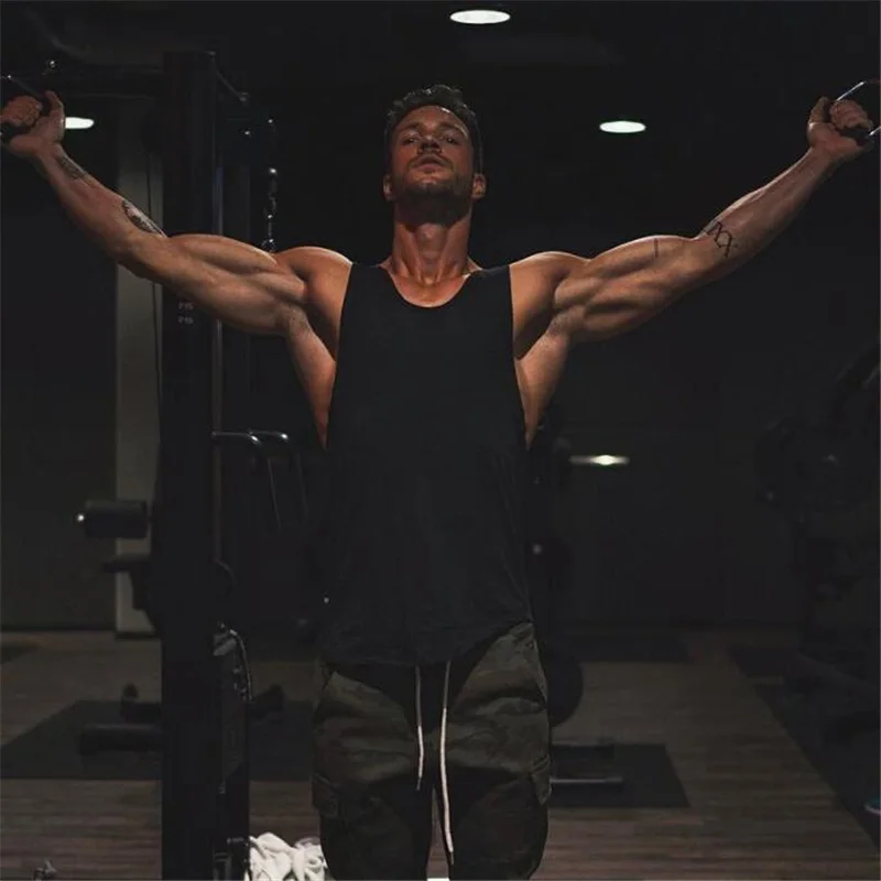 Фирменная одежда для бодибилдинга и фитнеса летняя рубашка без рукавов майка