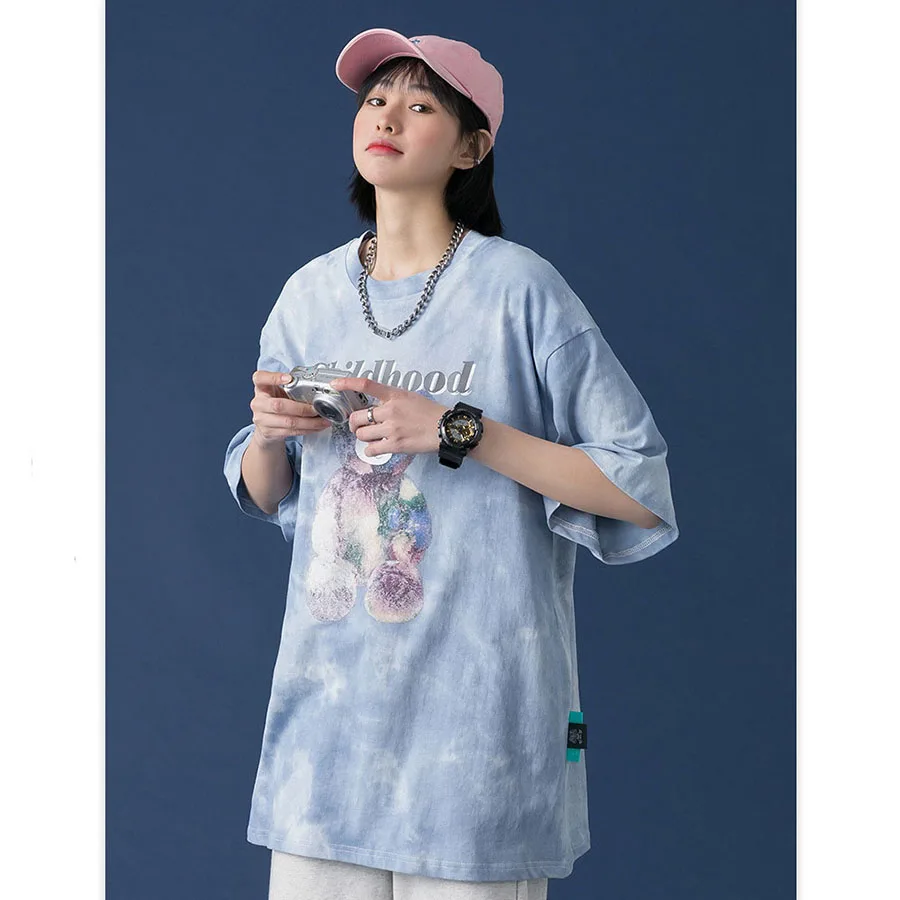 Футболка женская свободного покроя с коротким рукавом и круглым вырезом