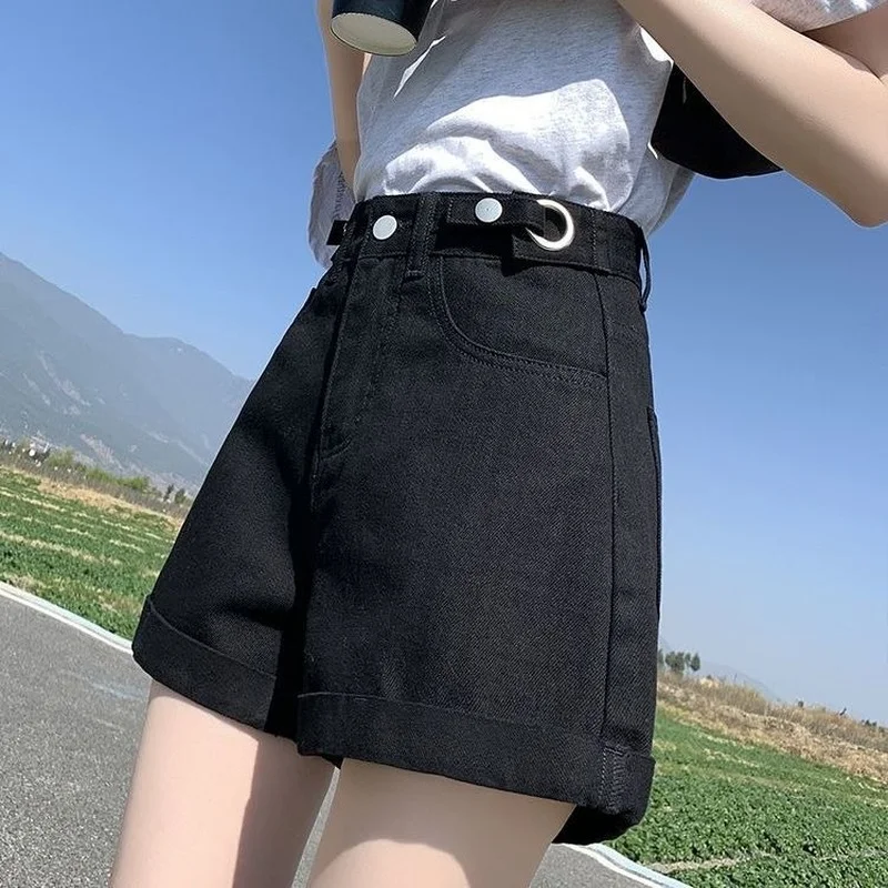 Шорты женские джинсовые с широкими штанинами универсальные свободные летние