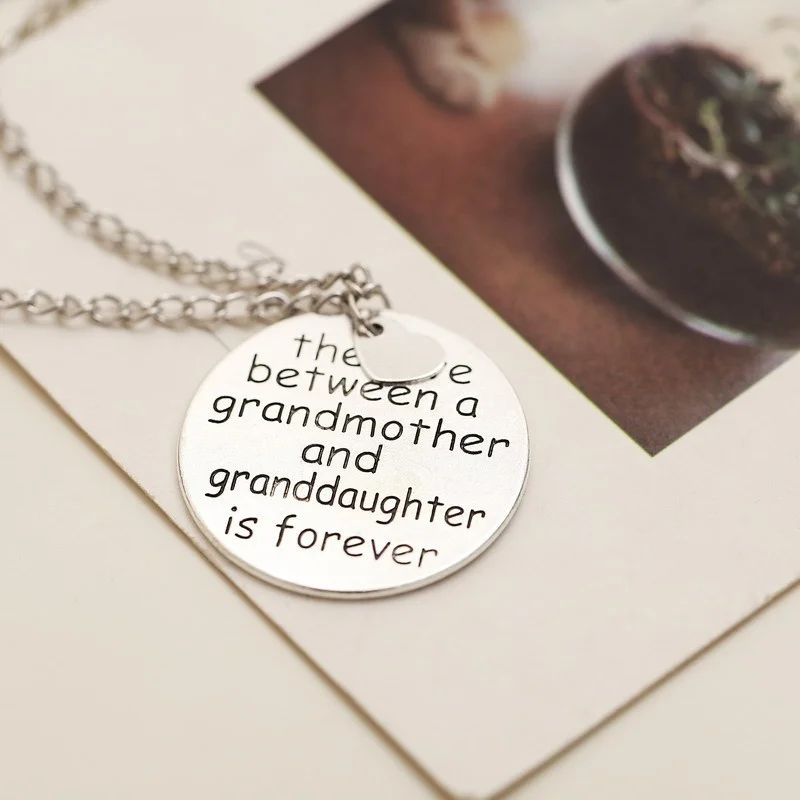 Модные солнцезащитные очки в стиле ретро с круговой резьбой по алфавиту надписи